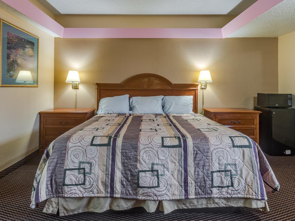 Travelers Inn Midwest City Extérieur photo