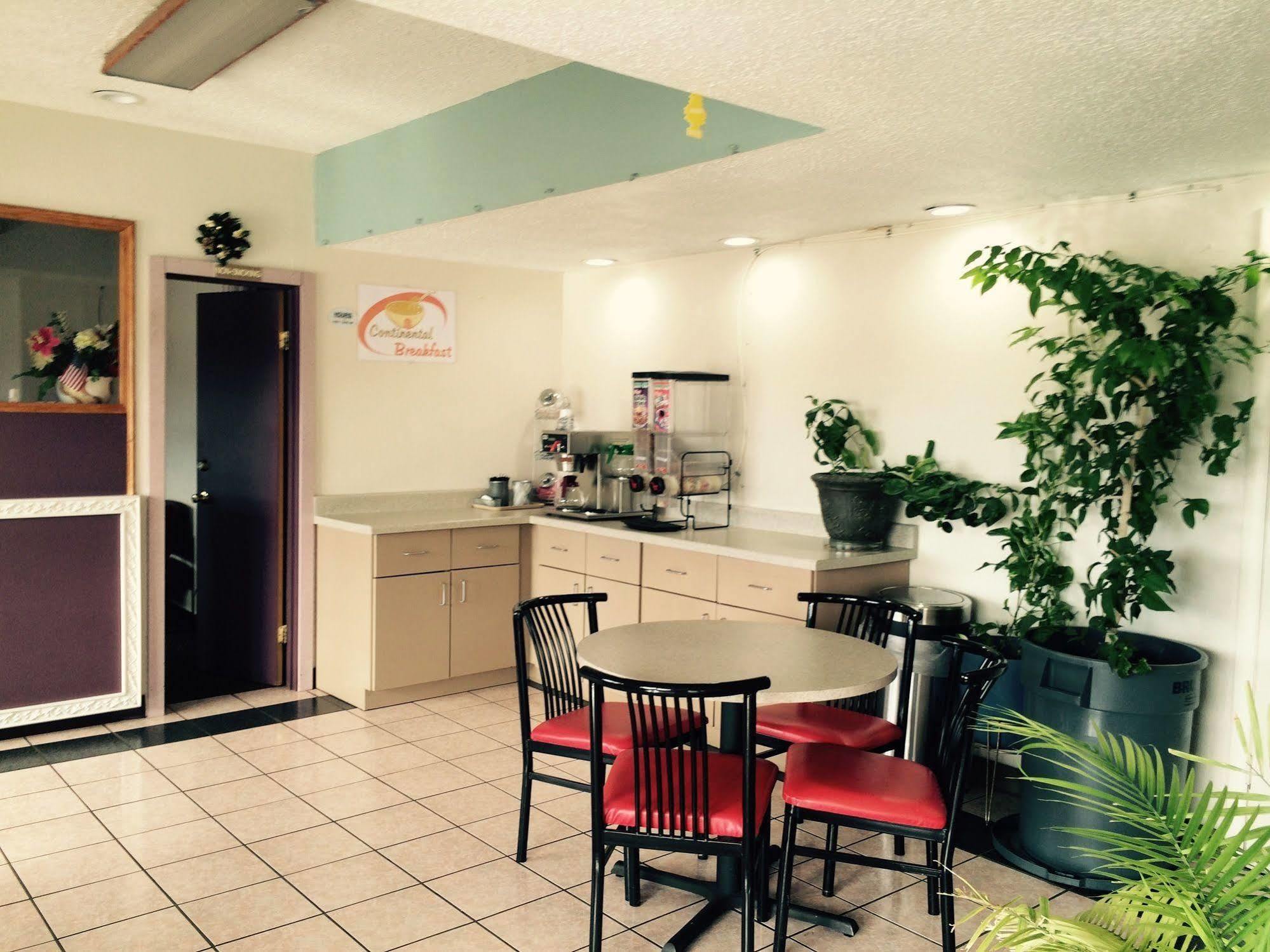 Travelers Inn Midwest City Extérieur photo